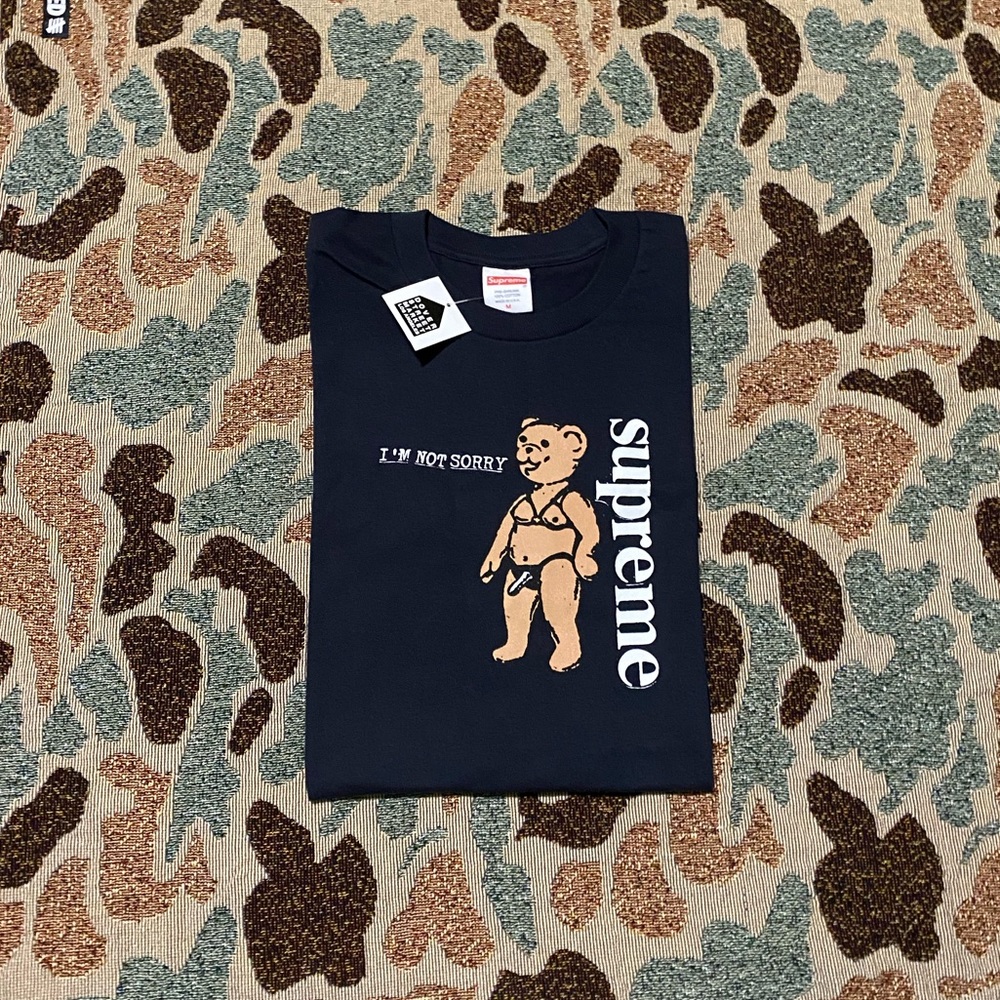 Supreme “Not Sorry Tee” Navy